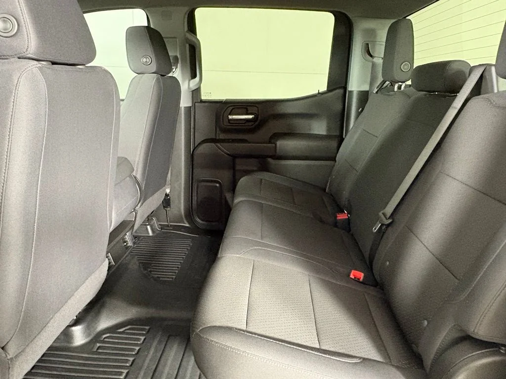 Used 2024 White GMC Pro image 40