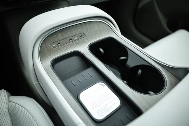 New 2026 Abyss Black Pearl Hyundai SEL image 15