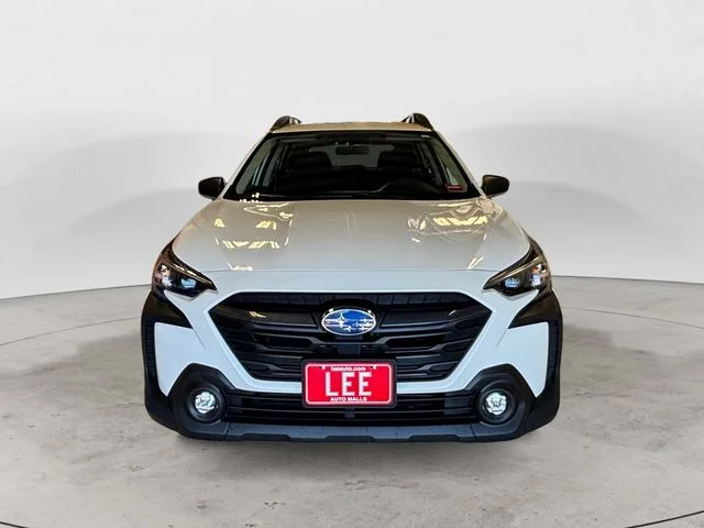 Used 2024 Crystal White Pearl Subaru 2.5i image 9