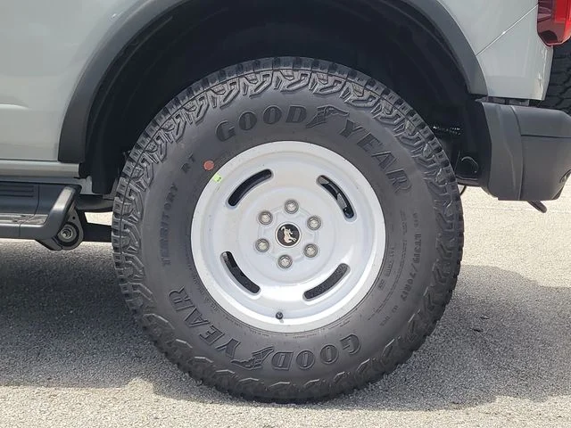 New 2026 Avalanche Ford Heritage Edition image 8