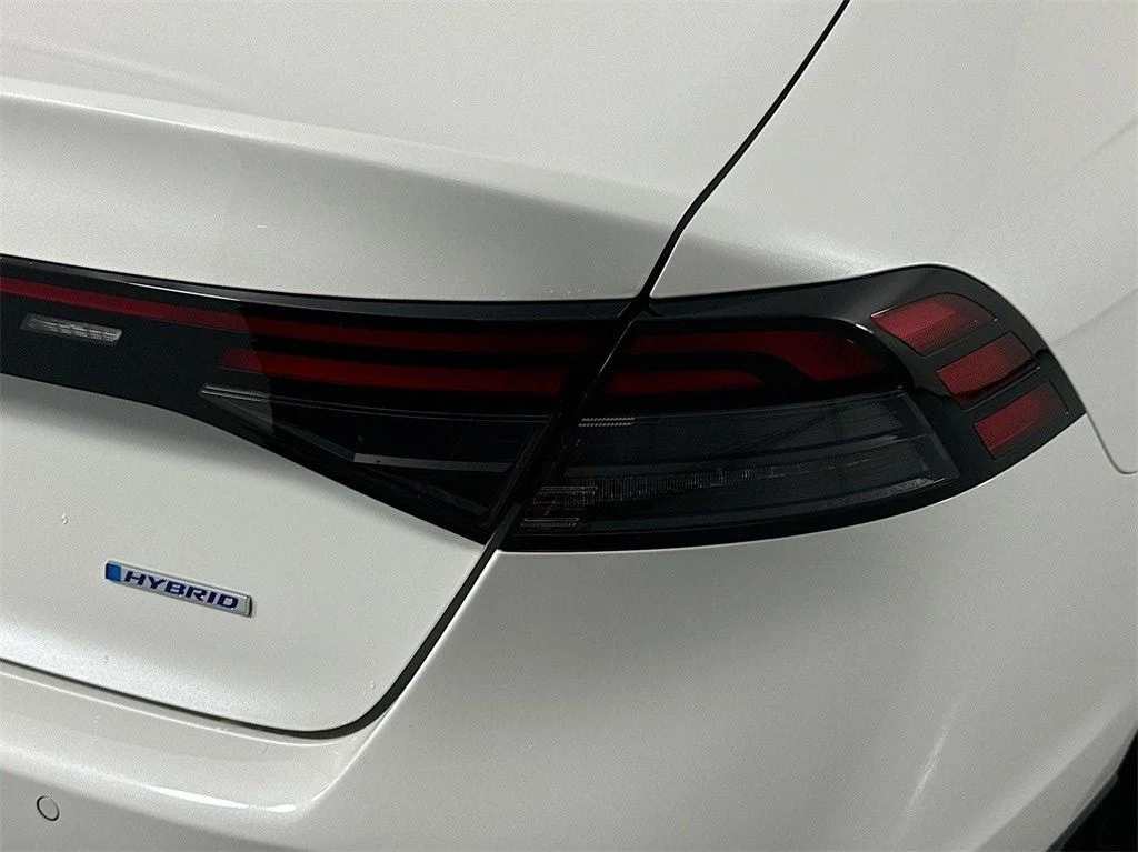 New 2026 Platinum White Pearl Honda EX-L image 11