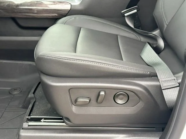 New 2026 Polar White Tricoat Chevrolet LTZ image 11