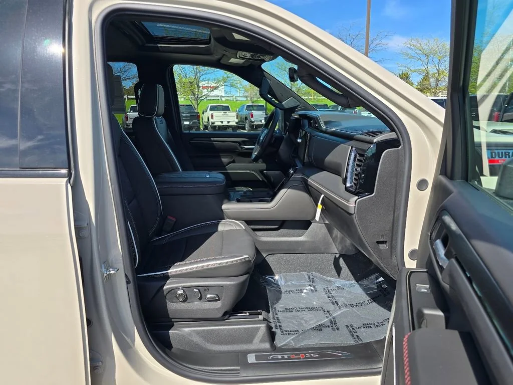 2026 GMC Sierra 2500HD AT4X - Photo 34