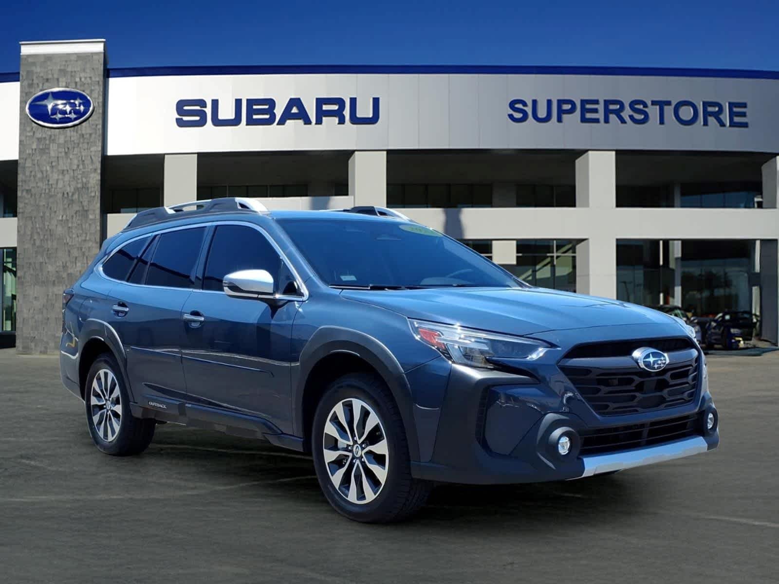 2023 Subaru Outback Touring's photo