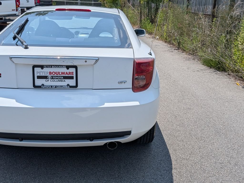 Used 2003 White Toyota GT image 7
