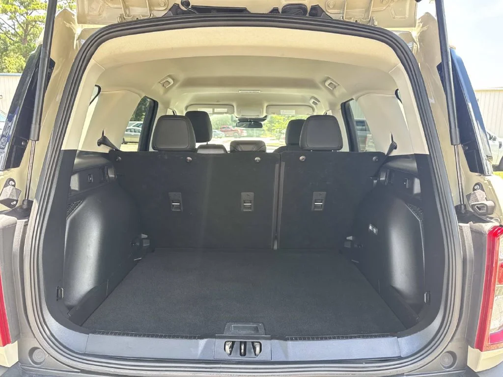 Used 2025 Beige Ford Big Bend image 16