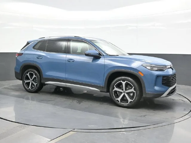 Certified Used 2026 Blue Volkswagen SE image 7