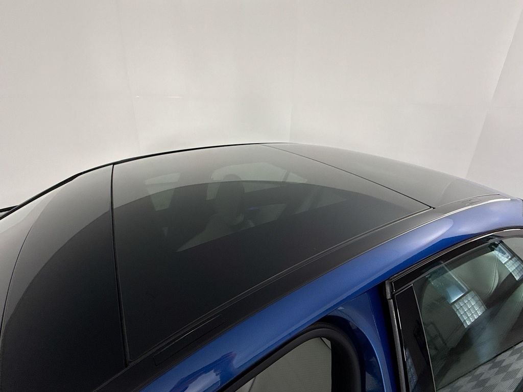 2025 Mercedes-Benz C-Class Sedan C 300 - Photo 22