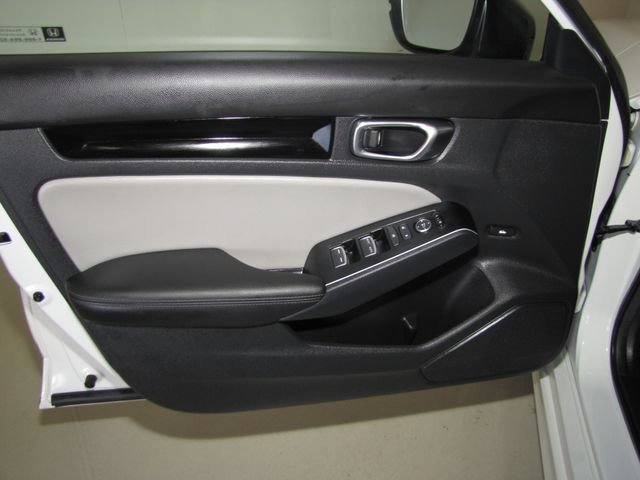 Certified Used 2025 Platinum White Pearl Honda Sport Touring image 43