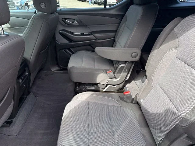 Used 2023 Red Chevrolet LT image 19