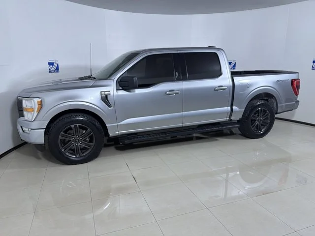 Used 2022 ICONICSILVER Ford XLT image 4