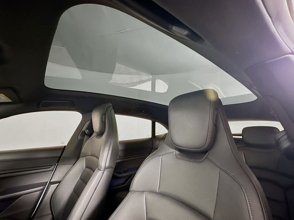 2022 Porsche Taycan Base - Photo 24