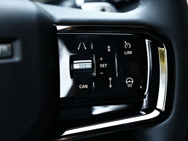 New 2026 Fuji White LAND ROVER S image 38
