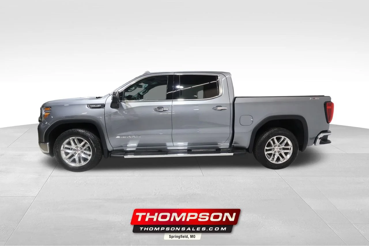 2021 GMC Sierra 4WD Crew Cab Short Box SLT's photo