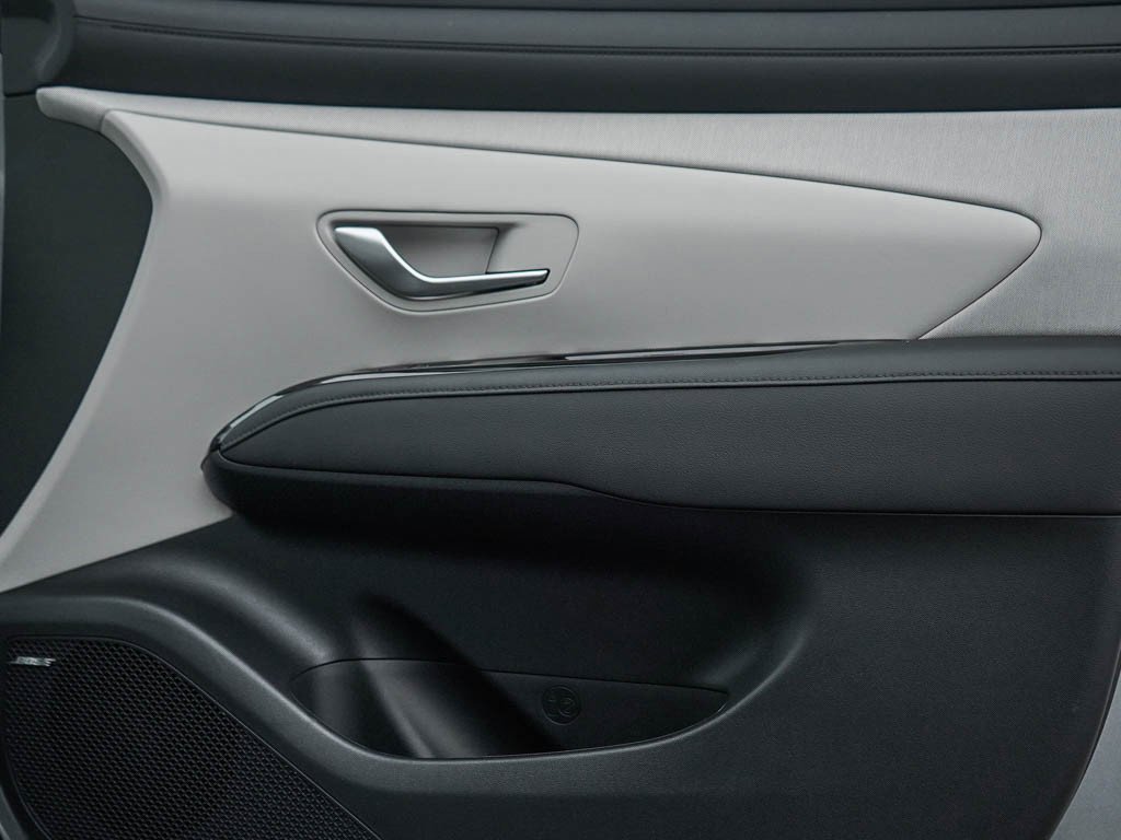 New 2026 Shimmering Silver Hyundai Limited AWD image 10