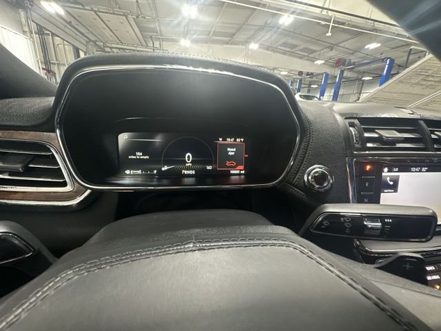 Used 2017 Gold Lincoln Select image 14