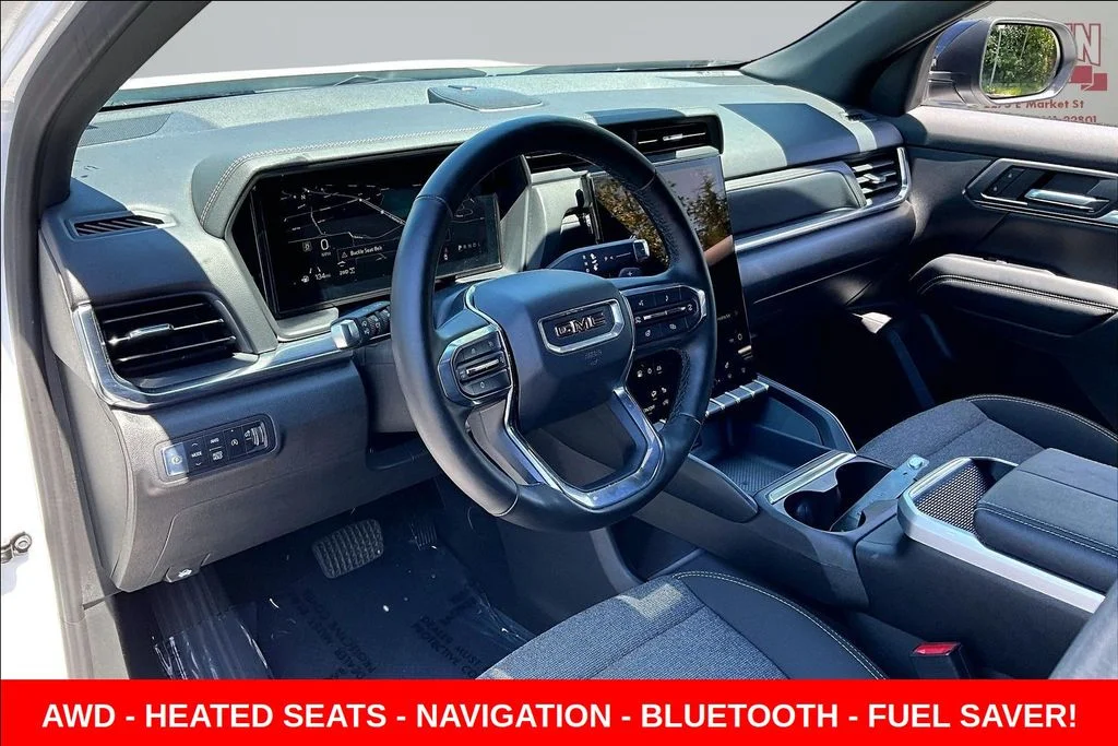 Used 2026 White GMC Elevation image 17