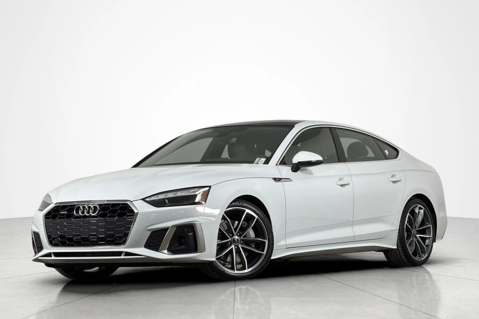 2023 Audi A5 Sportback 45 Premium quattro S tronic's photo