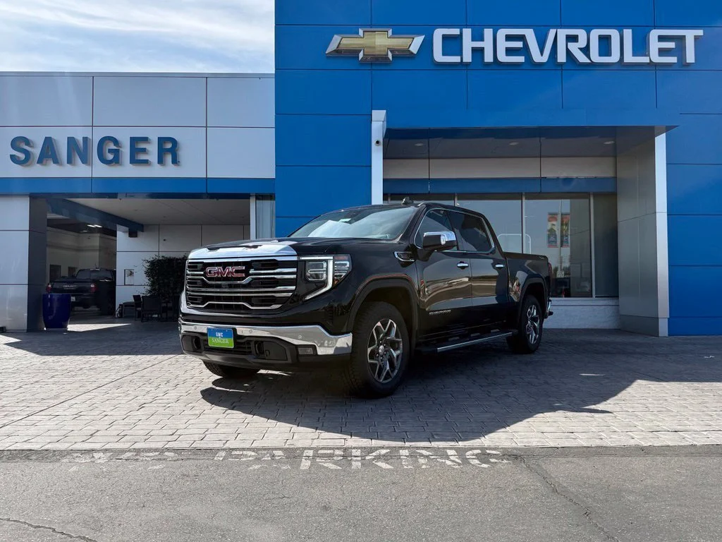 New 2026 Onyx Black GMC SLT image 2