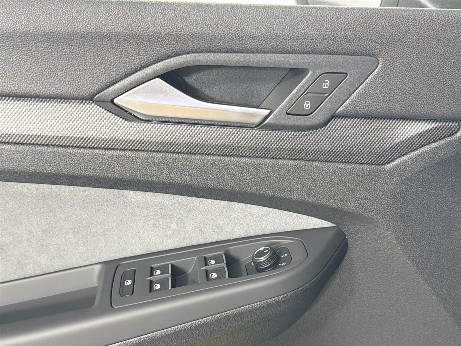 New 2026 graphite gray Volkswagen 2.0T DSG image 17