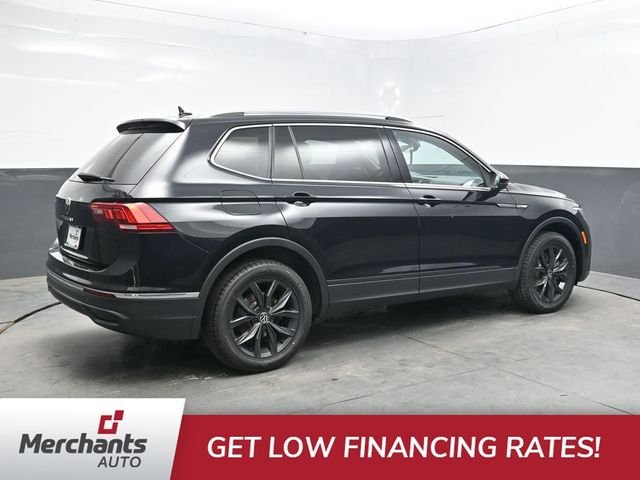 Used 2024 Black Volkswagen 2.0T SE image 8