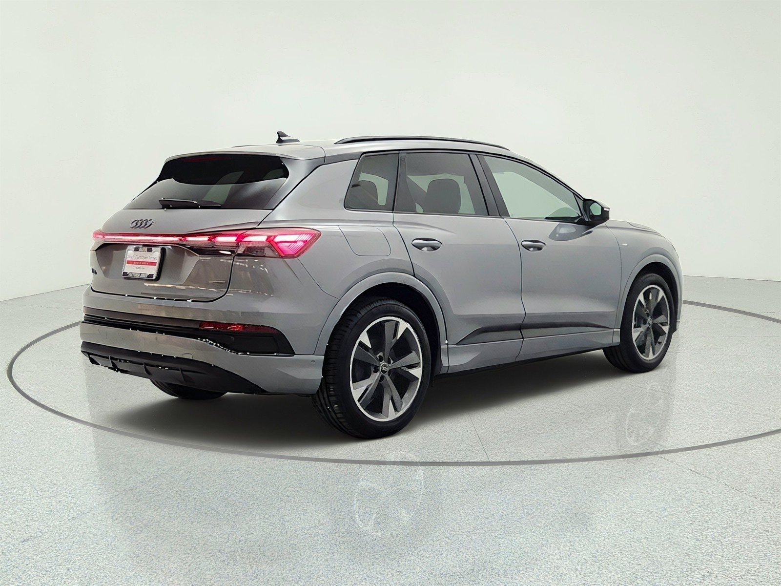 Used 2024 Pebble Gray Audi Premium Plus 55 quattro image 5