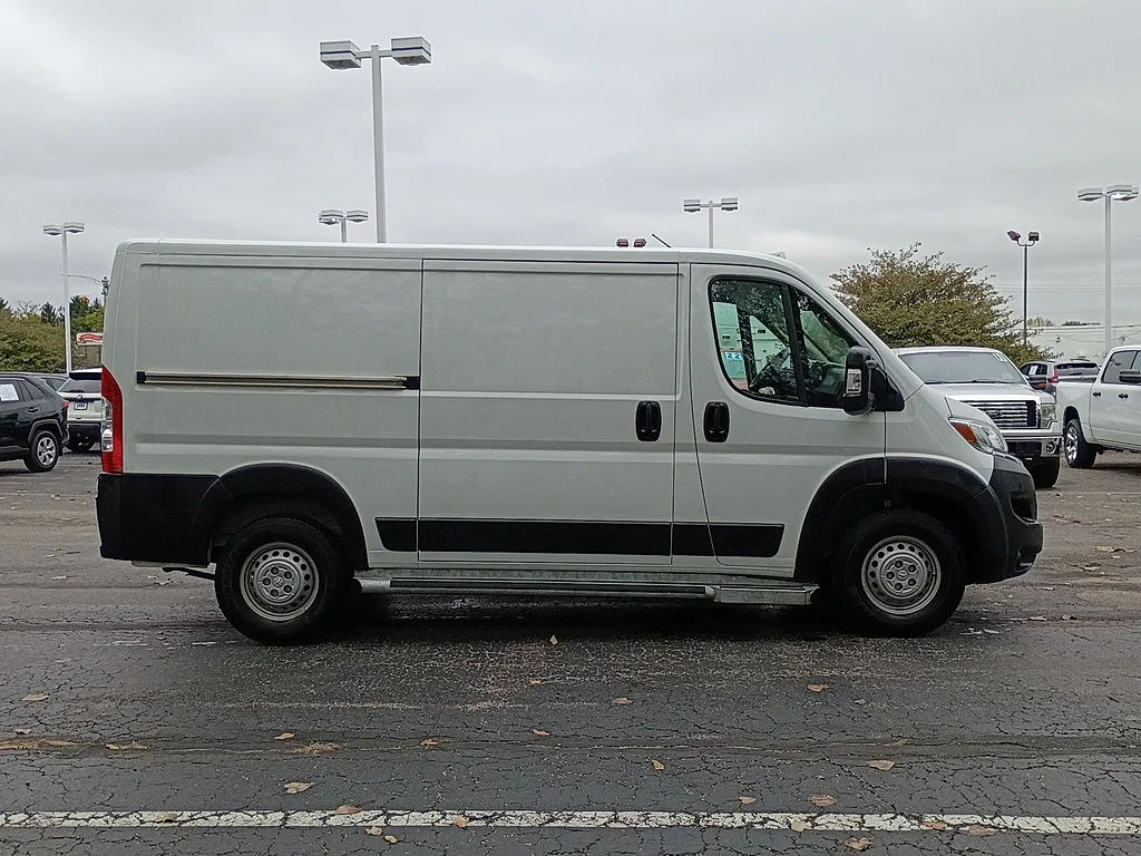 Used 2025 Bright White Clear Coat Ram Tradesman 2500 image 3