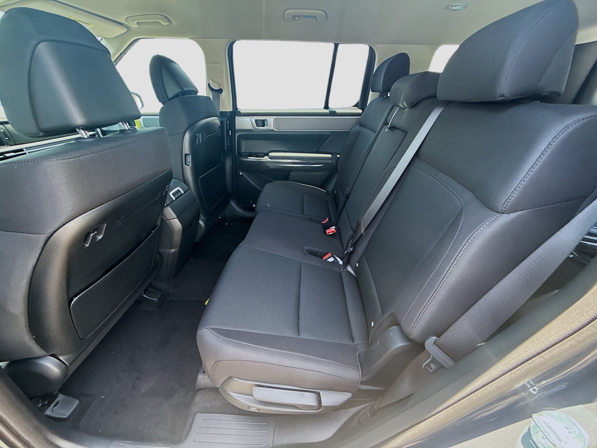 New 2026 Ecotronic Gray Hyundai SE FWD image 41