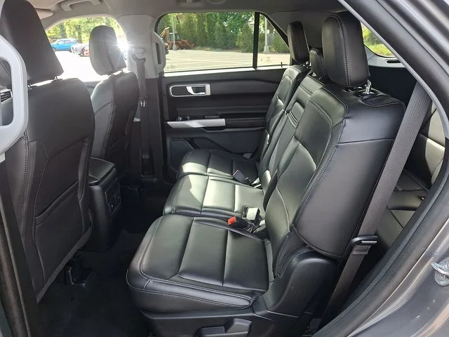 Certified Used 2023 Carbonized Gray Metallic Ford XLT image 10