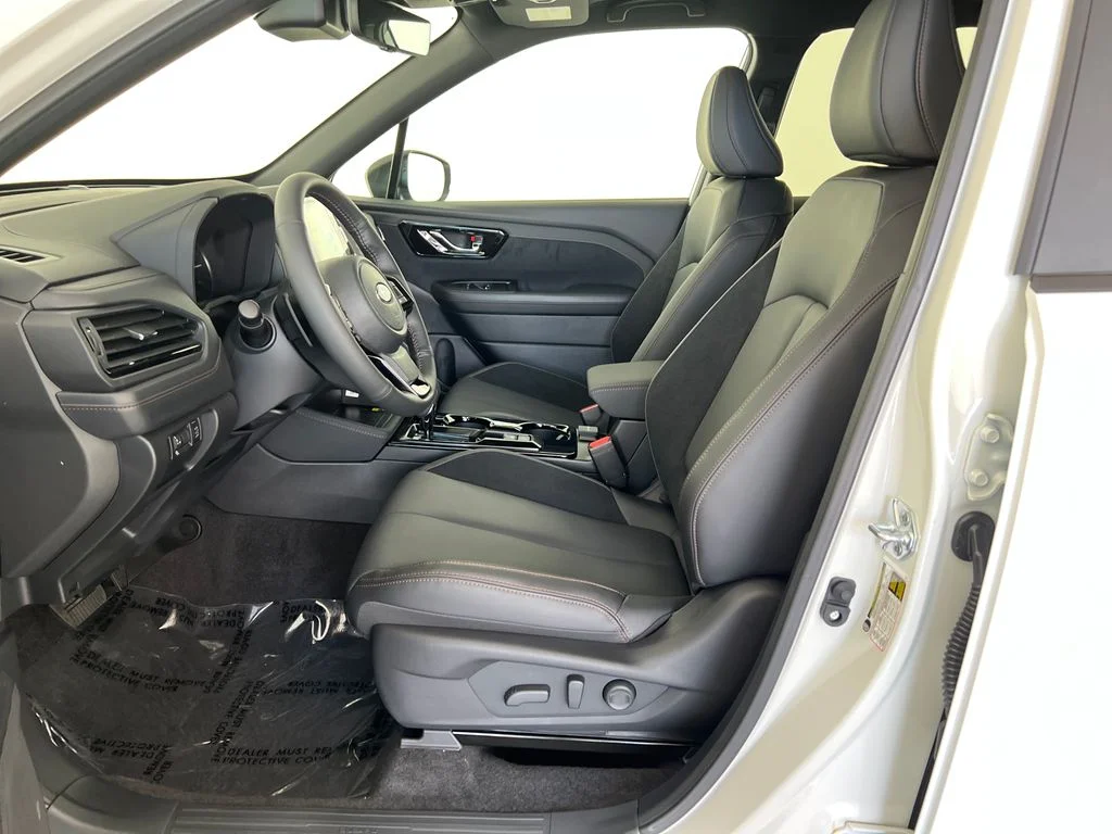 New 2026 CRYSTAL WHITE PEARL Subaru Touring image 11