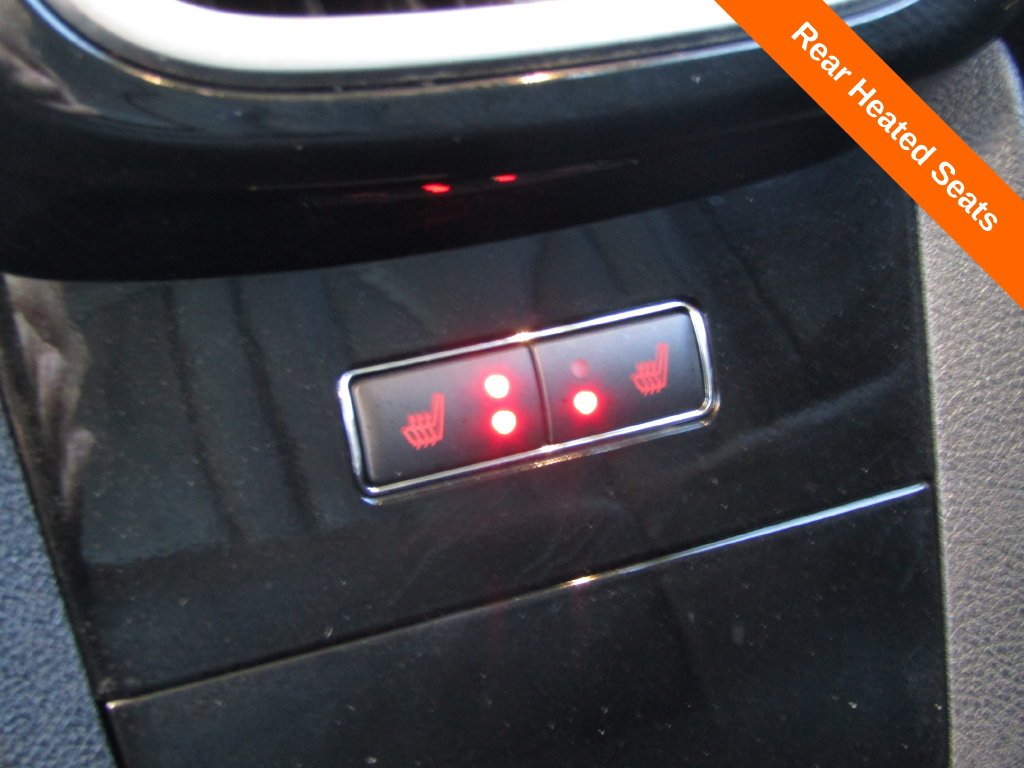Used 2023 Red Lincoln Reserve image 21