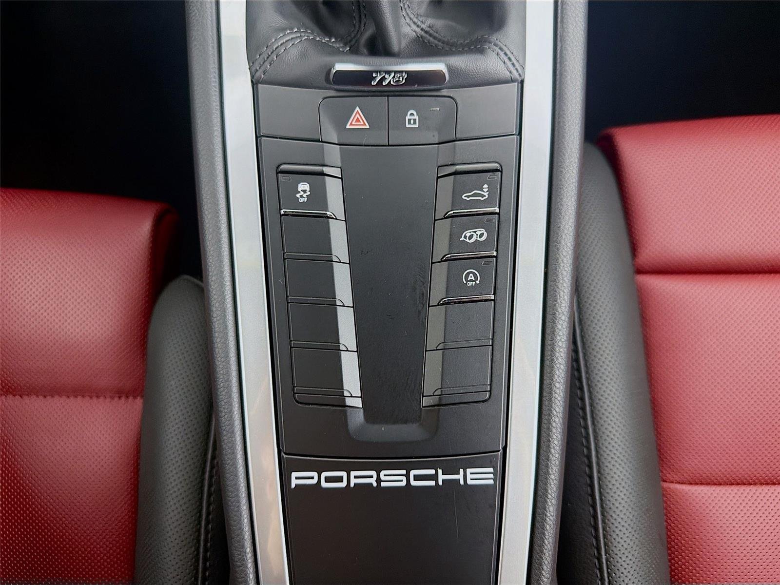 Used 2024 GT Silver Metallic Porsche Style Edition image 20