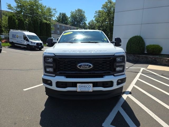 Used 2024 White Ford XL image 3