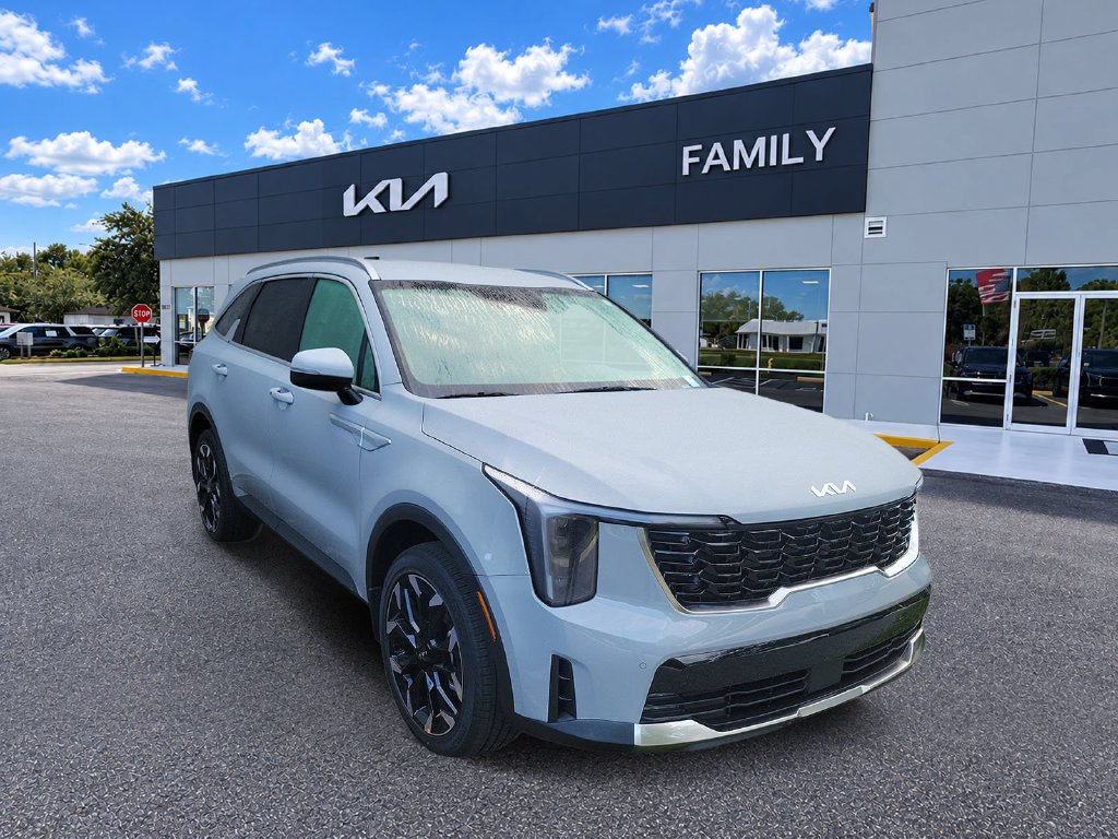 New 2026 Wolf Gray Kia EX image 1
