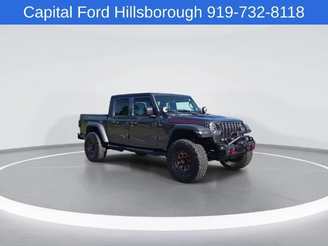 Used 2022 Gray Jeep Rubicon image 2