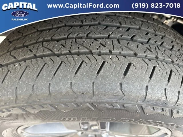 Used 2023 Black Ford Lariat image 14