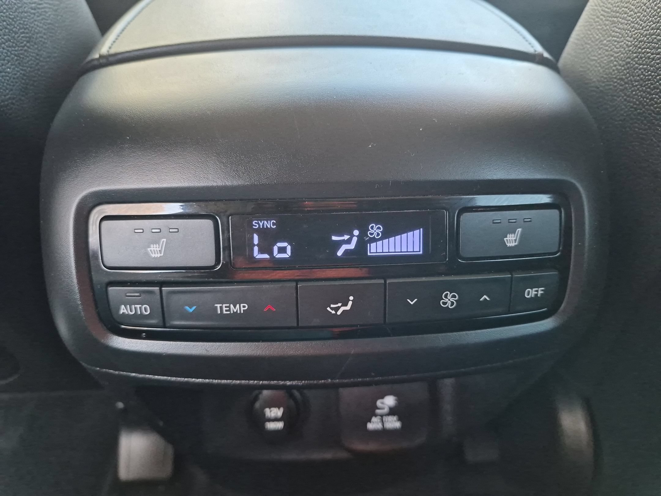 Used 2020 Rainforest Hyundai SEL AWD image 27