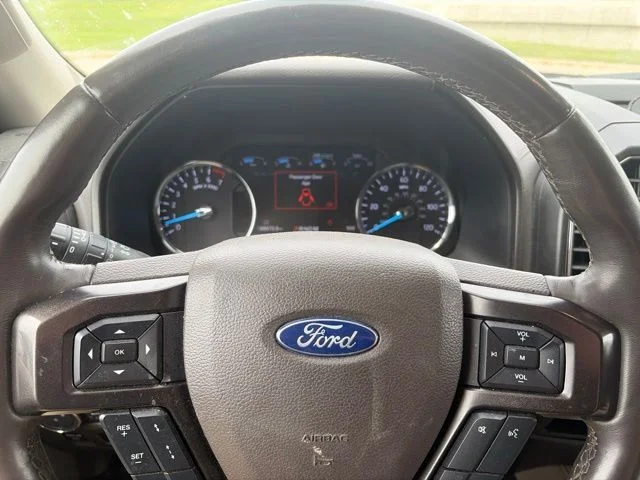 Used 2019 Gray Ford Limited image 7