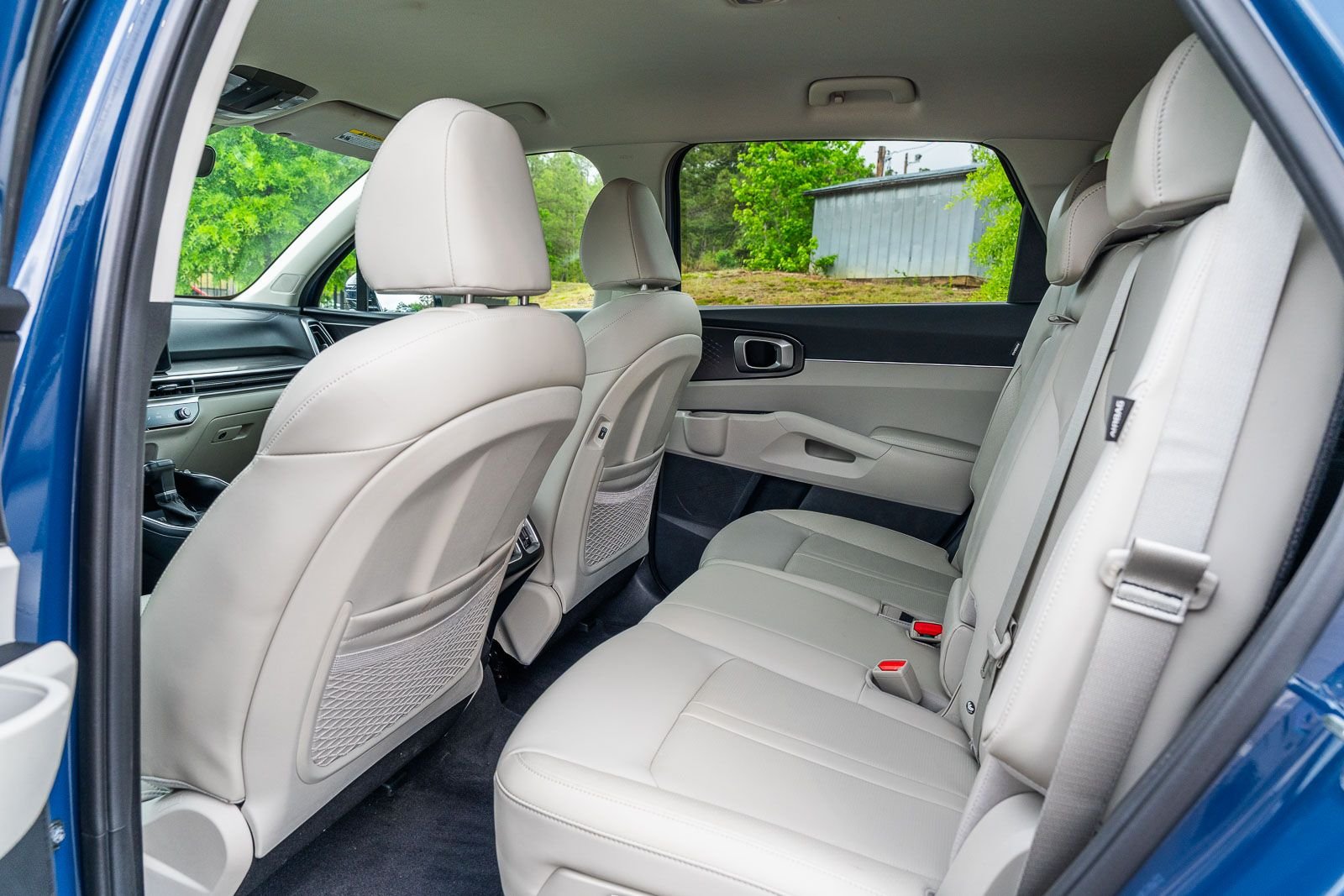 Used 2025 Black Kia S image 18