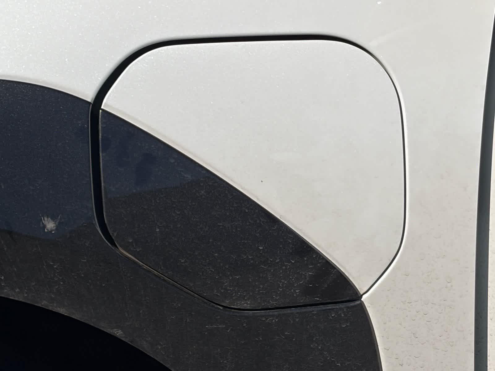 Used 2025 Wind Chill Pearl Toyota XLE image 20