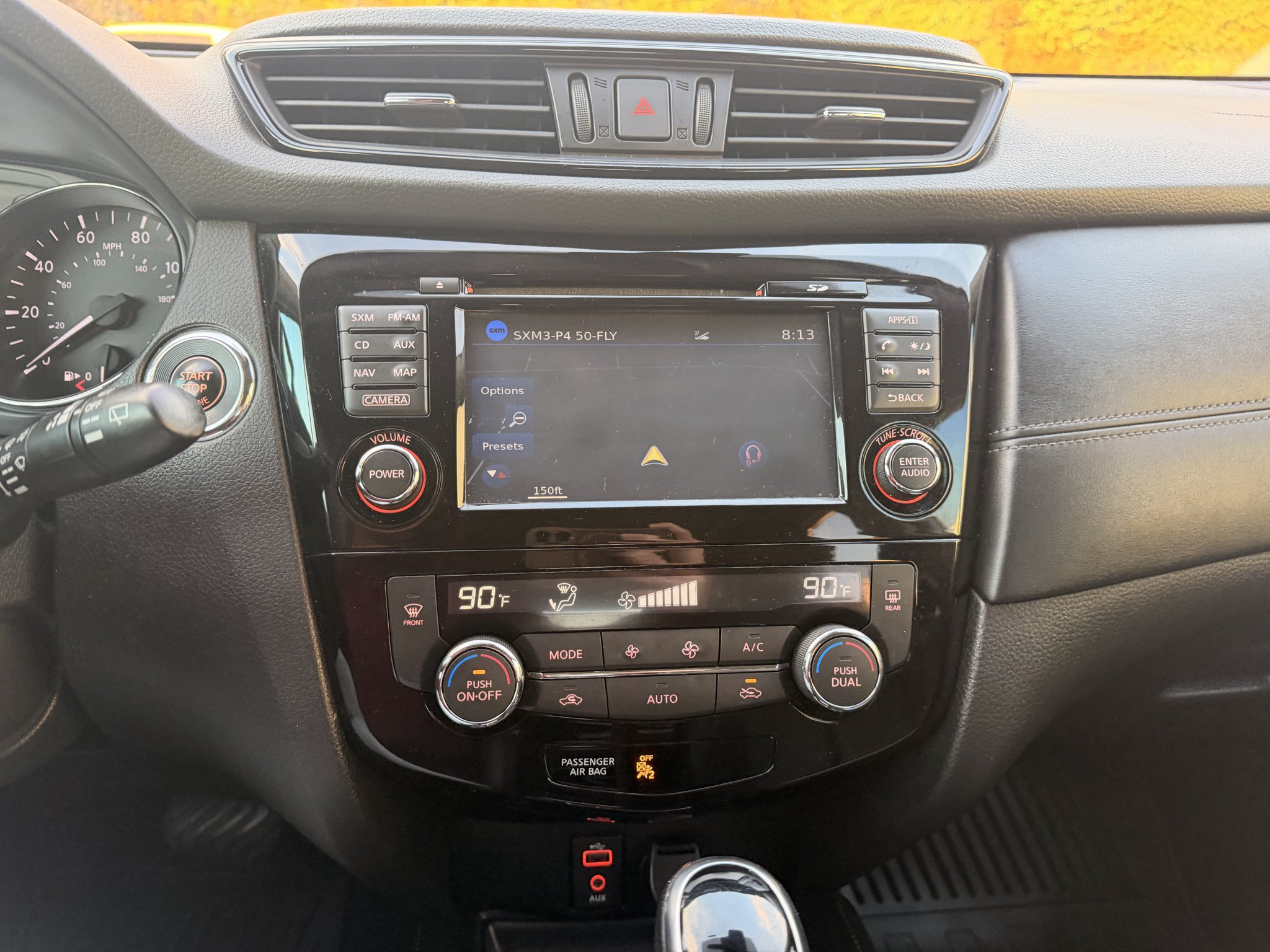 Used 2017 Pearl White Nissan SL image 11