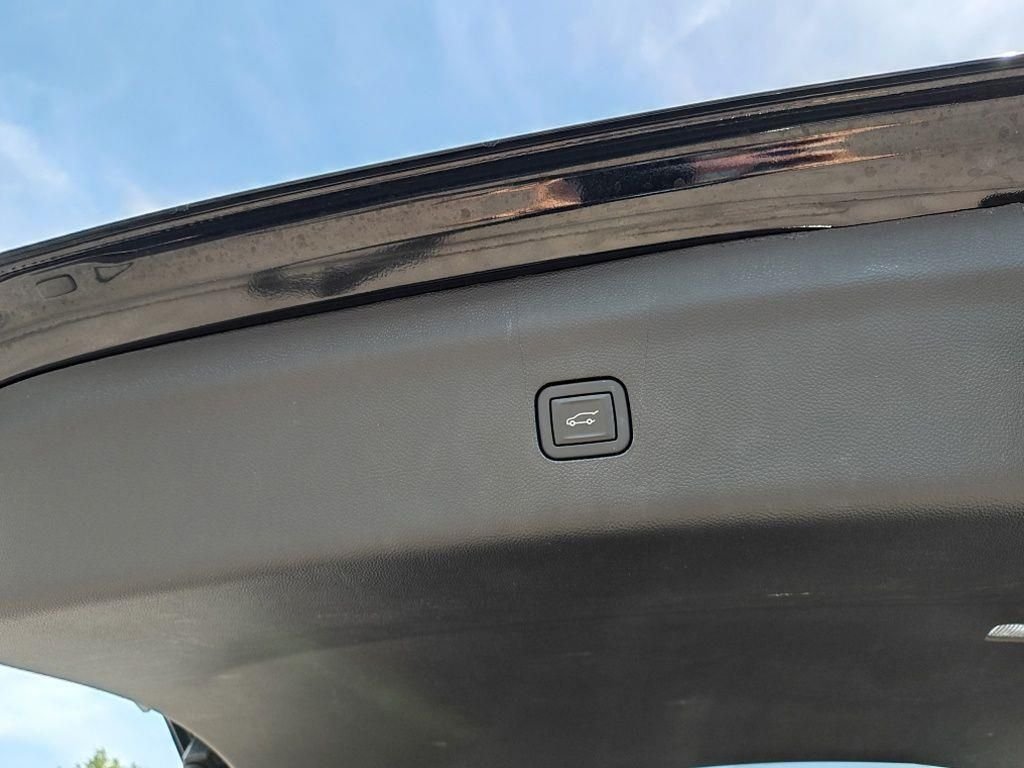 Used 2024 Black Buick Essence image 35