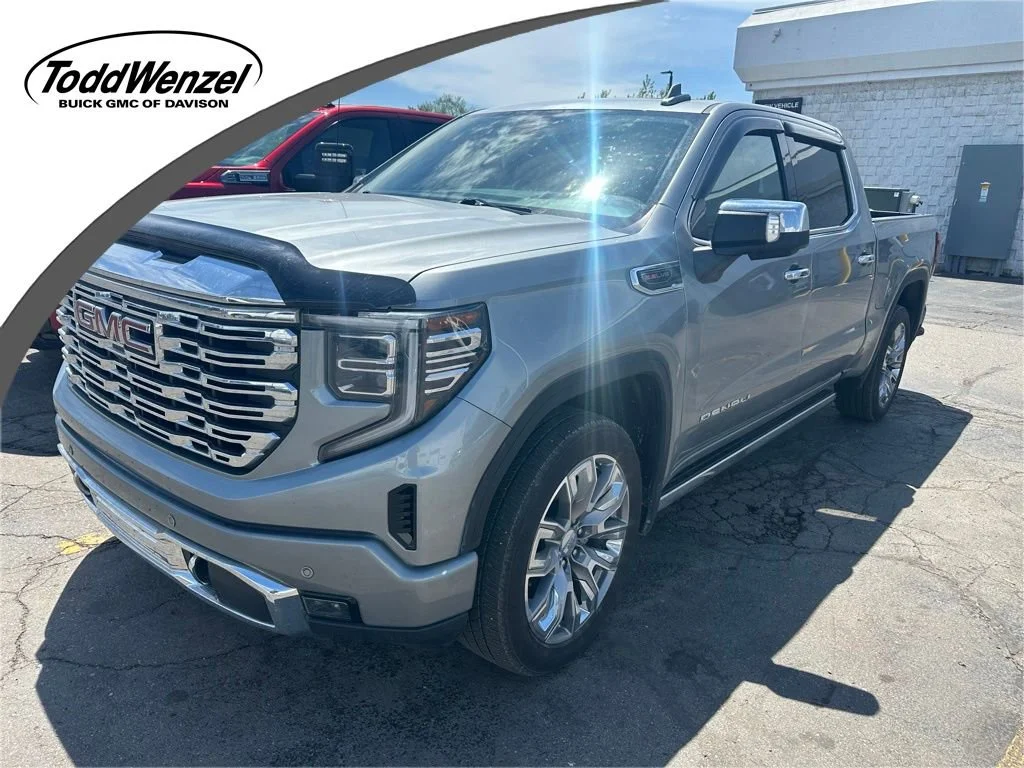 2024 GMC Sierra 4WD Crew Cab Short Box Denali's photo