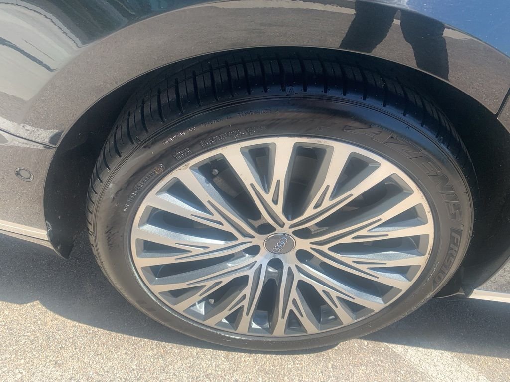 Used 2019 Black Audi L 55 image 38