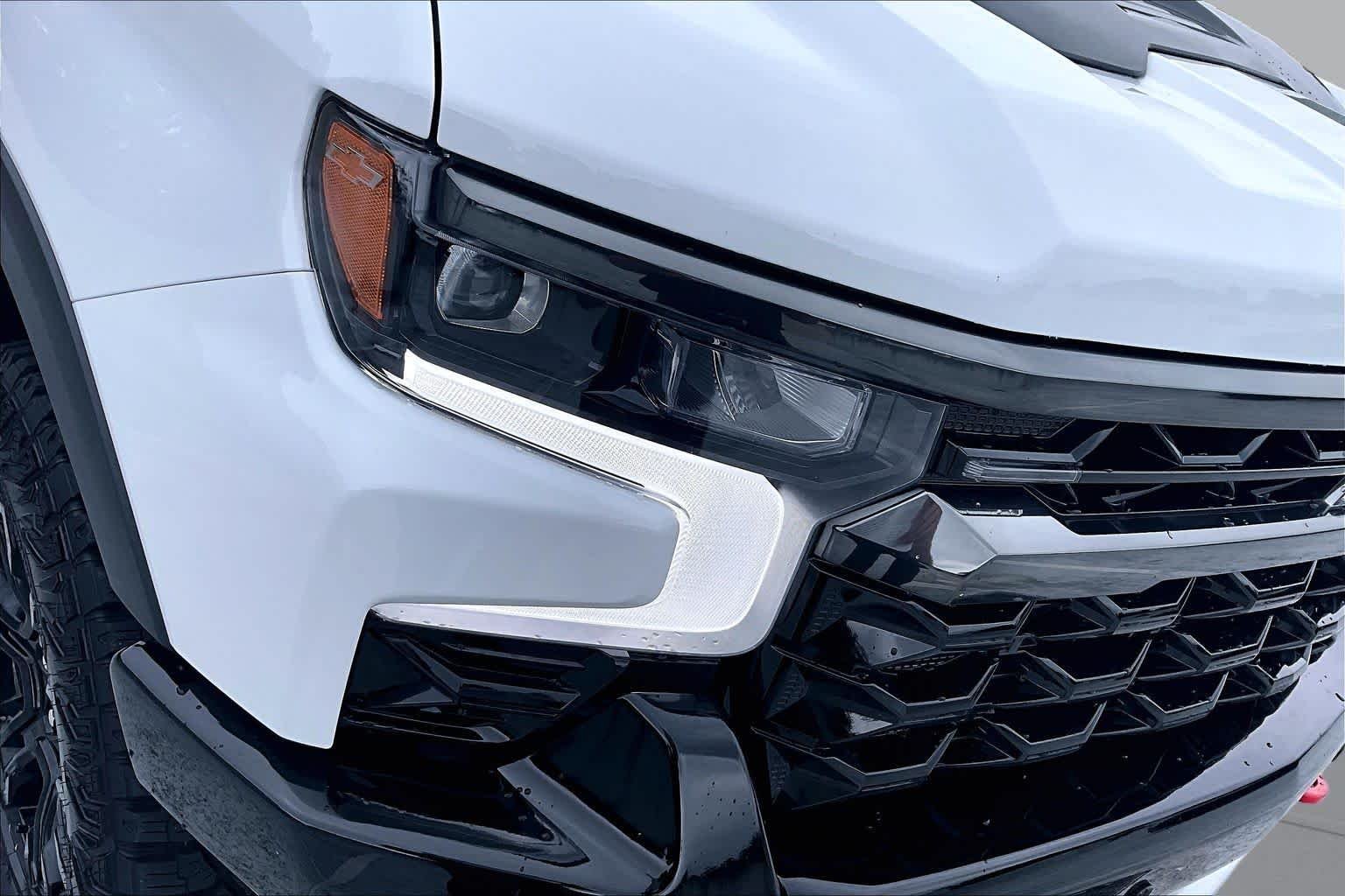 Used 2026 Summit White Chevrolet ZR2 image 55