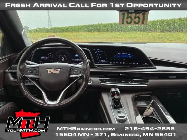 Used 2023 White Cadillac Sport Platinum image 11