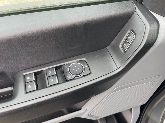 2025 Ford F-350 Super Duty Chassis Cab XL - Photo 18