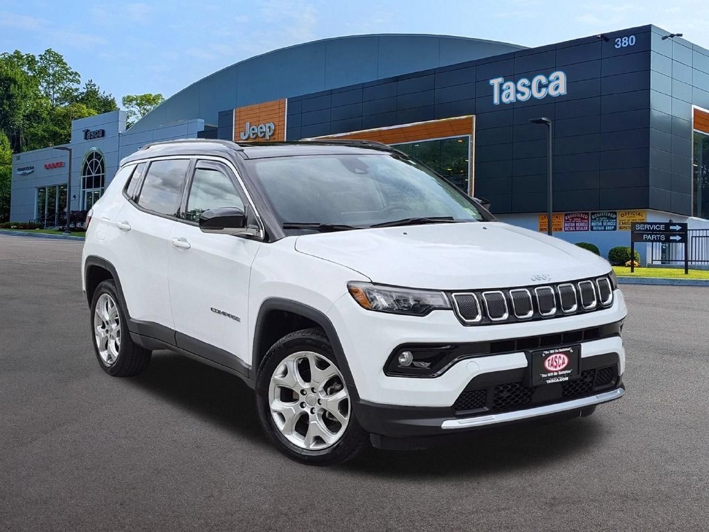 Used 2022 White Jeep Limited image 1