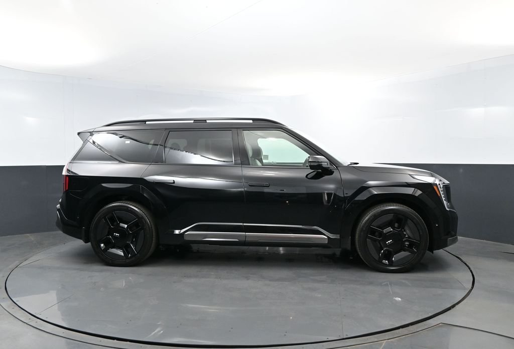 New 2026 Ebony Black Kia GT-Line AWD image 4