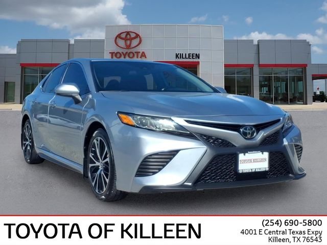 Pre-Owned 2020 Toyota Camry SE FWD 4D Sedan
